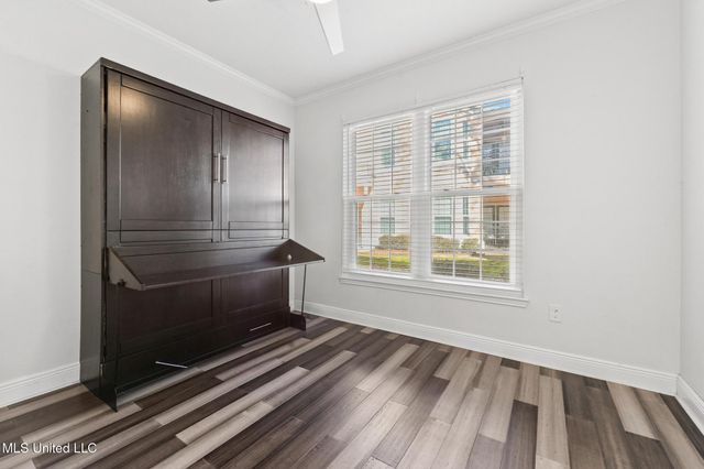 2252 Beach Drive, 1301, Gulfport, MS 39507