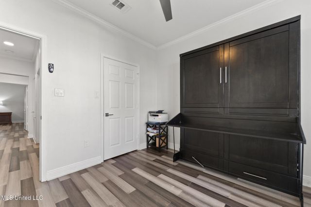 2252 Beach Drive, 1301, Gulfport, MS 39507