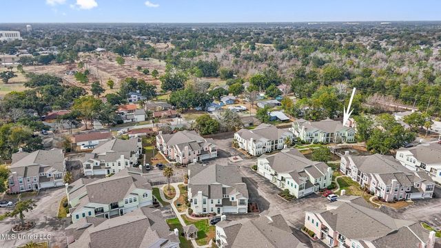 2252 Beach Drive, 1301, Gulfport, MS 39507