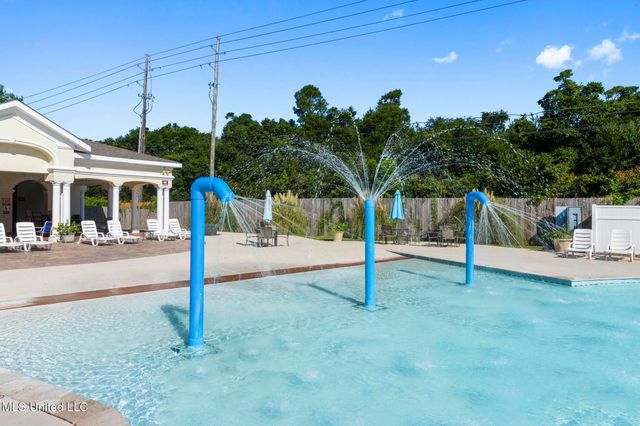 2252 Beach Drive, 1301, Gulfport, MS 39507