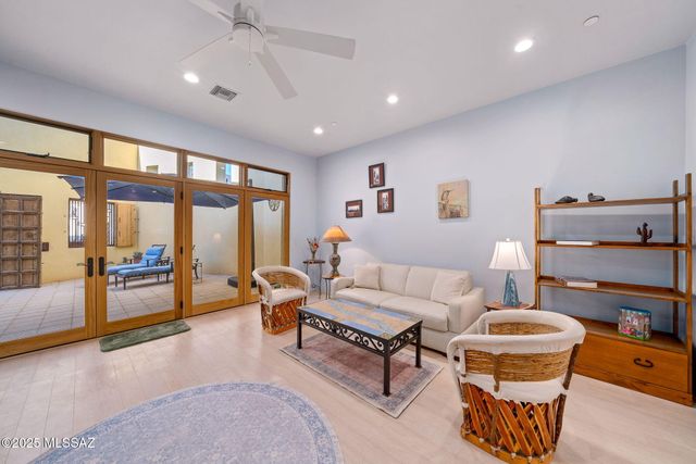 256 S Avenida del Palo Fiero, Tucson, AZ 85745