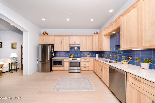 256 S Avenida del Palo Fiero, Tucson, AZ 85745