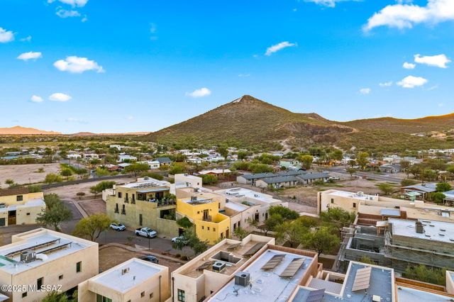 256 S Avenida del Palo Fiero, Tucson, AZ 85745