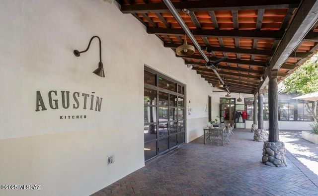 256 S Avenida del Palo Fiero, Tucson, AZ 85745