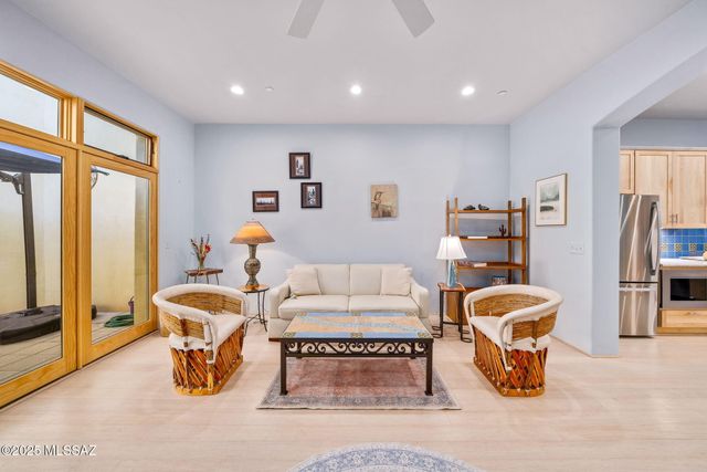 256 S Avenida del Palo Fiero, Tucson, AZ 85745