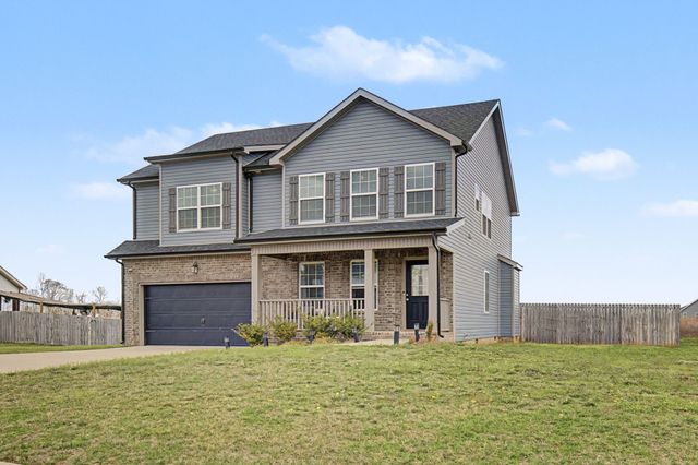 1317 Shaughnessy St, Clarksville, TN 37042