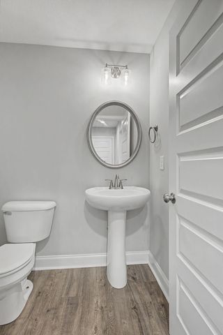 1317 Shaughnessy St, Clarksville, TN 37042