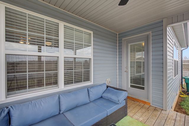 1317 Shaughnessy St, Clarksville, TN 37042