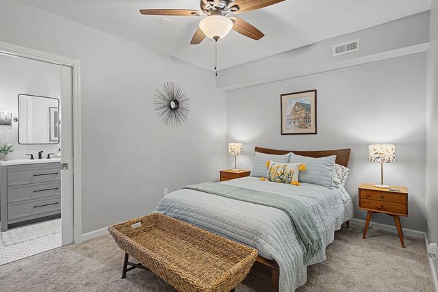 102 Saltwood Pl, Hendersonville, TN 37075