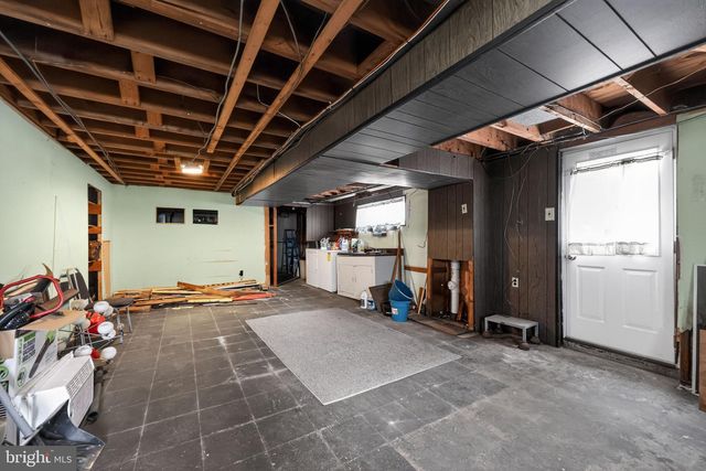 208 HOFFMAN RD, Ridley Park, PA 19078