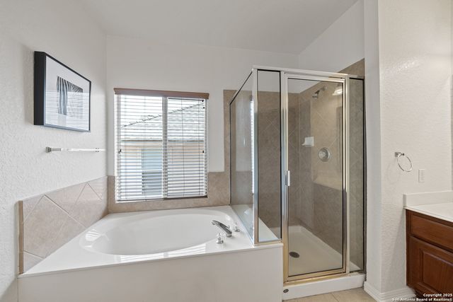 1326 Walkers Way, San Antonio, TX 78216