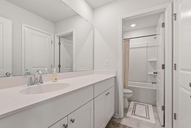 218 Granton Edge Lane, Summerville, SC 29486