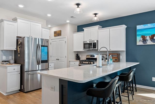 218 Granton Edge Lane, Summerville, SC 29486