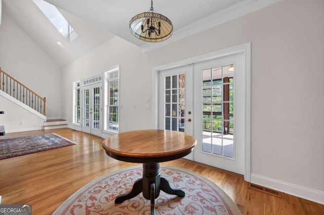 805 Lake Arrowhead Drive, Waleska, GA 30183