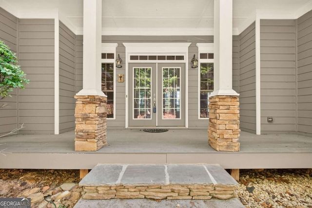 805 Lake Arrowhead Drive, Waleska, GA 30183