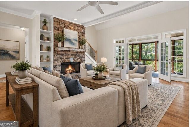 805 Lake Arrowhead Drive, Waleska, GA 30183
