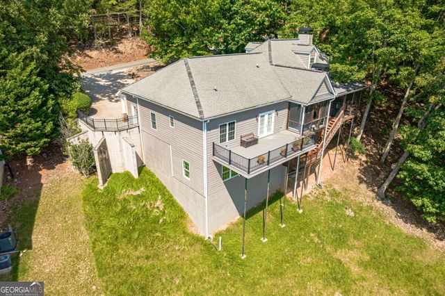 805 Lake Arrowhead Drive, Waleska, GA 30183