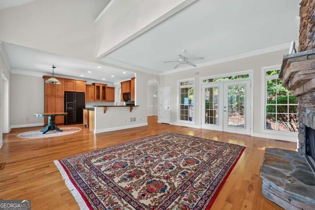 805 Lake Arrowhead Drive, Waleska, GA 30183