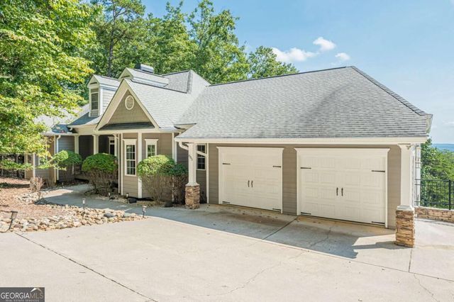 805 Lake Arrowhead Drive, Waleska, GA 30183