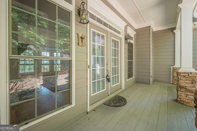 805 Lake Arrowhead Drive, Waleska, GA 30183