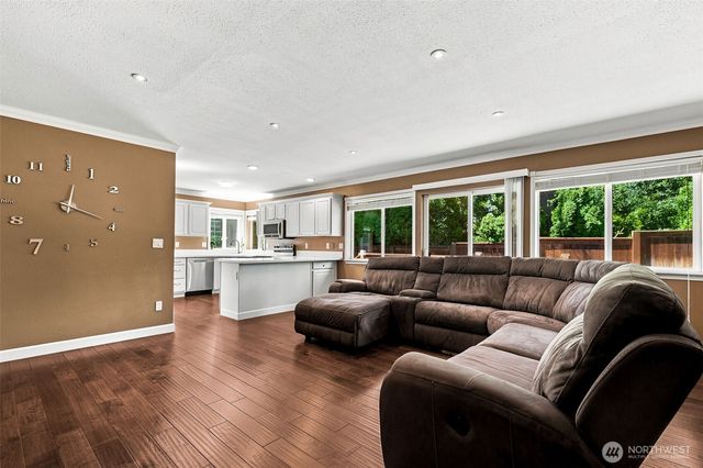 3519 Gray Court NE, Lacey, WA 98516