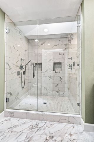 3519 Gray Court NE, Lacey, WA 98516