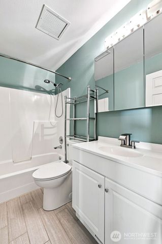 3519 Gray Court NE, Lacey, WA 98516
