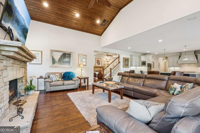 5030 Shade Creek Crossing, Cumming, GA 30028