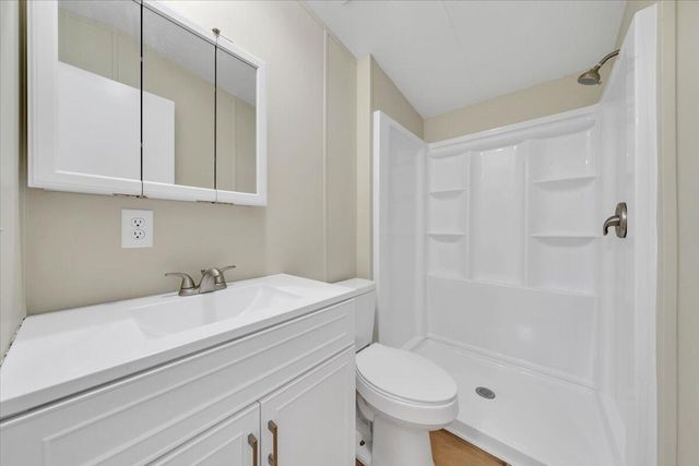 9467 Truevine RD, Glade Hill, VA 24092