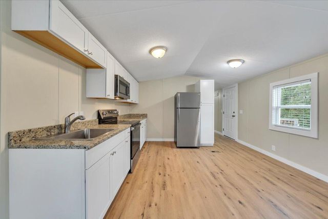 9467 Truevine RD, Glade Hill, VA 24092