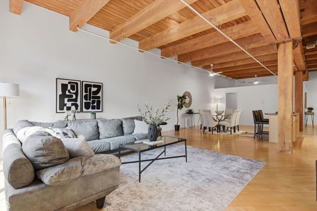 360 W Illinois Street 531, Chicago, IL 60654