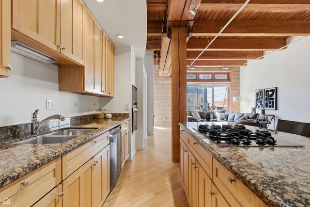 360 W Illinois Street 531, Chicago, IL 60654