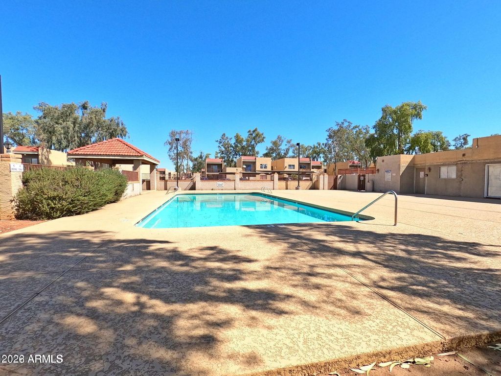 2832 E LE MARCHE Avenue, Phoenix, AZ 85032 — photo 3