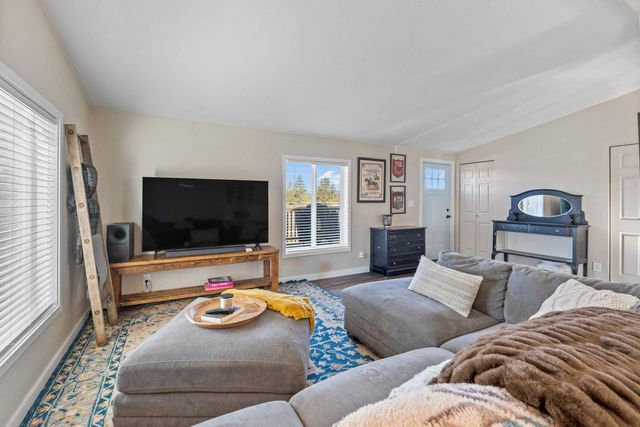 24315 S Columbia Basin Hwy, Cheney, WA 99004