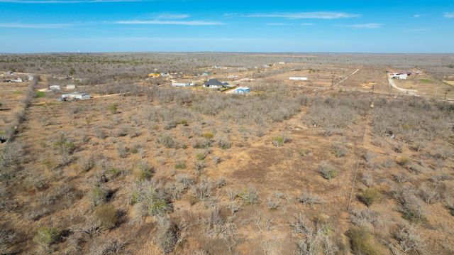 3991 Barth RD, Lockhart, TX 78644