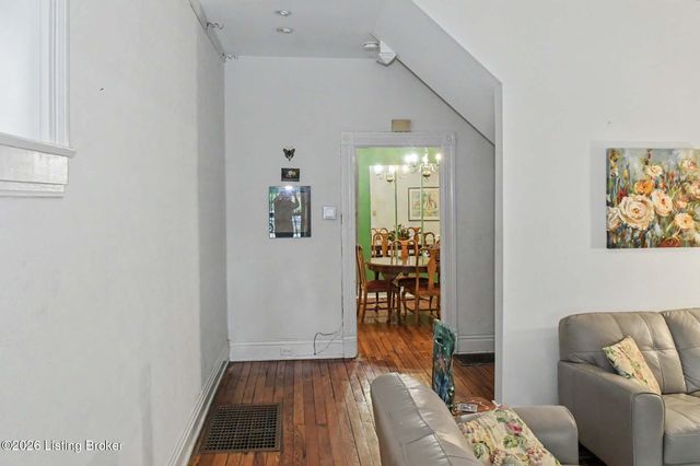 1218 S Floyd St, Louisville, KY 40203