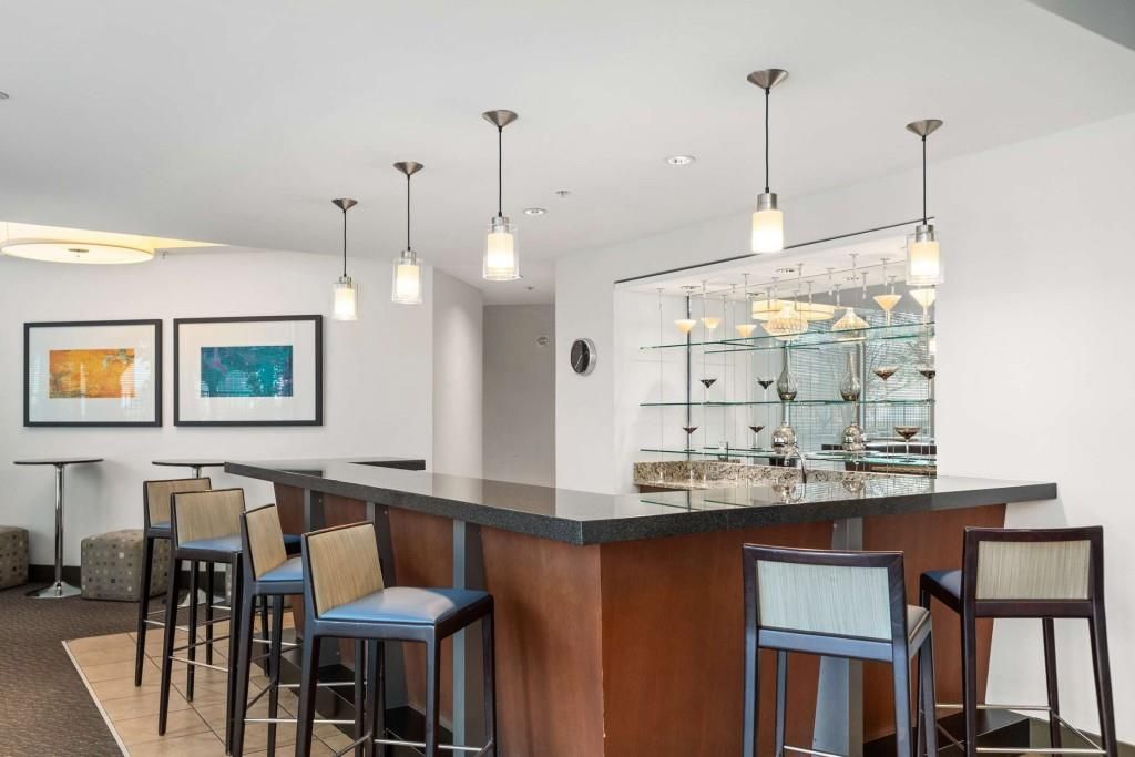 Image 33 of property listing at 400 W Peachtree Street NW 3115, Atlanta, GA 30308