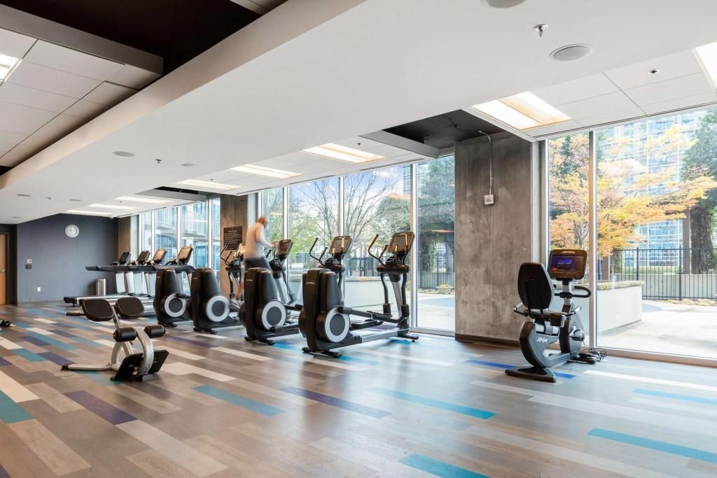 Image 35 of property listing at 400 W Peachtree Street NW 3115, Atlanta, GA 30308