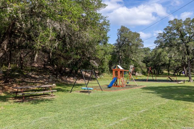 2295 Tanglewood Trl, Spring Branch, TX 78070
