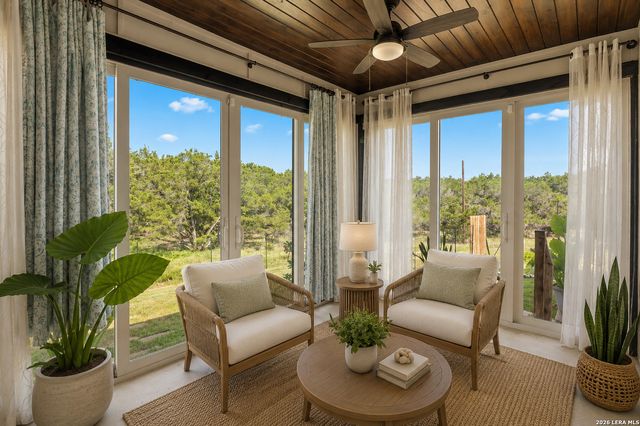 2295 Tanglewood Trl, Spring Branch, TX 78070