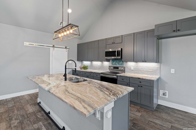 2295 Tanglewood Trl, Spring Branch, TX 78070