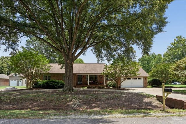 125 River Point DR, Yorktown, VA 23693