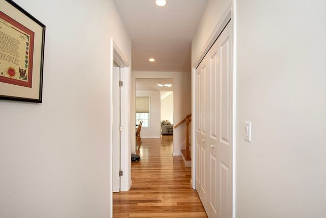 14 Mariners Way 14, Plymouth, MA 02360