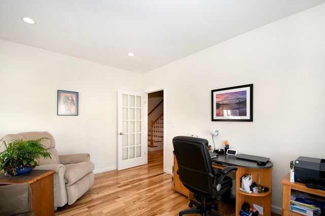 14 Mariners Way 14, Plymouth, MA 02360