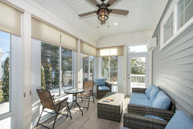 14 Mariners Way 14, Plymouth, MA 02360