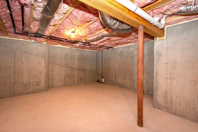 14 Mariners Way 14, Plymouth, MA 02360