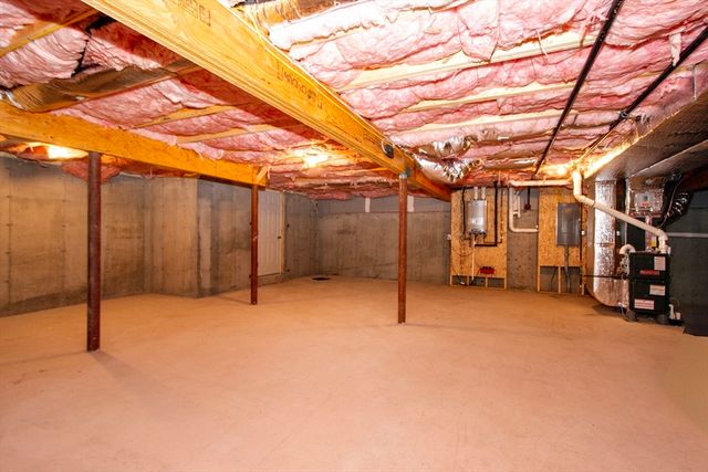 14 Mariners Way 14, Plymouth, MA 02360