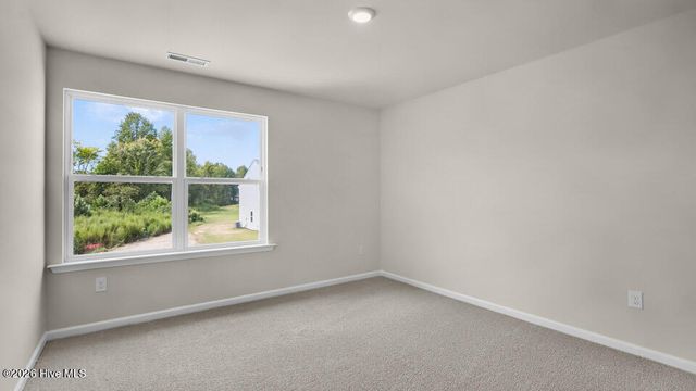 735 Lazy Elm Lane, Aberdeen, NC 28315