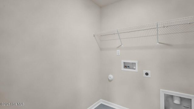 735 Lazy Elm Lane, Aberdeen, NC 28315
