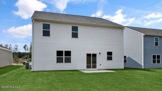 735 Lazy Elm Lane, Aberdeen, NC 28315